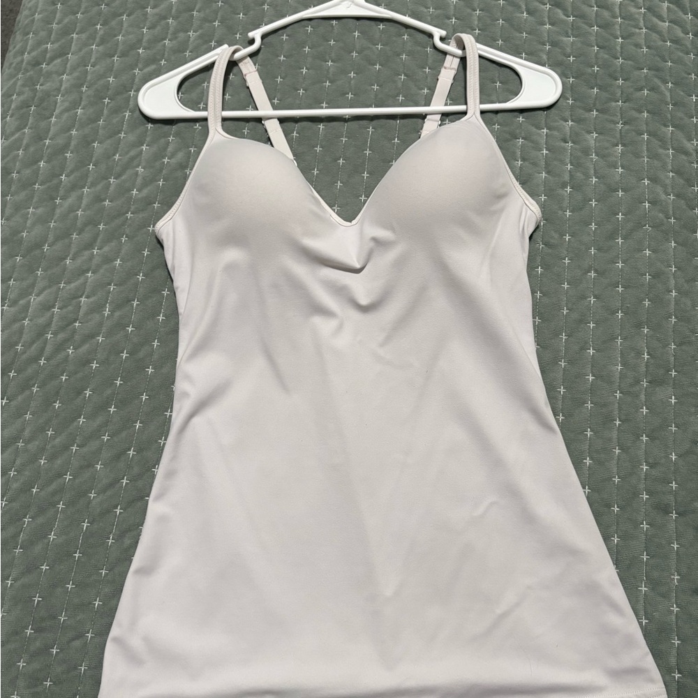 Maidenform White Shapewear Tank Top